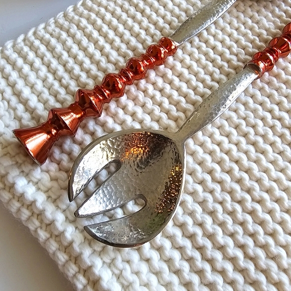 Vintage Copper Handled Metal Salad Servers, 12" Spoon Fork Salad Serving Set - Picture 9 of 13